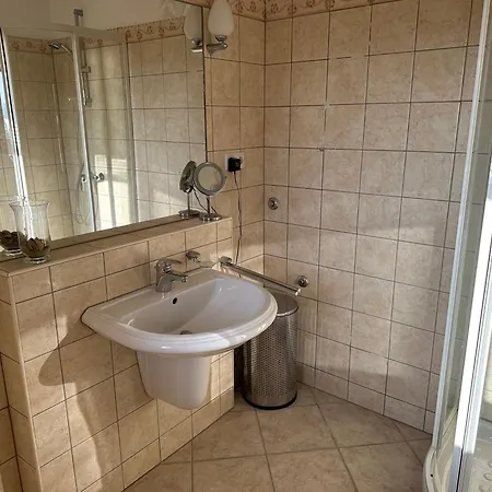 Mona 2, Meerblick דירה *